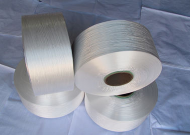 Porcellana Polipropilene UV pp di tenacia di 3% l'alto Yarn il bianco crudo 2500D per la cinghia netta fornitore
